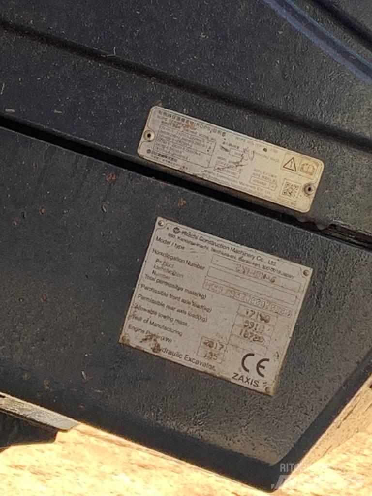 Hitachi ZX 140 W Gumikerekes kotrók