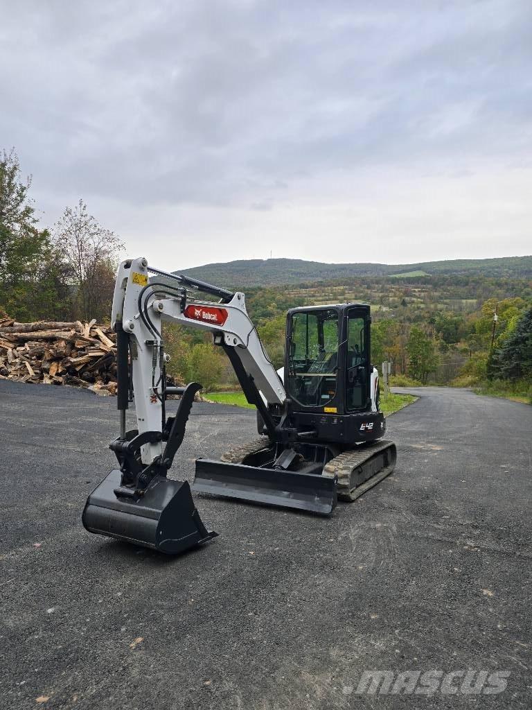 Bobcat E 42 Mini kotrók < 7t