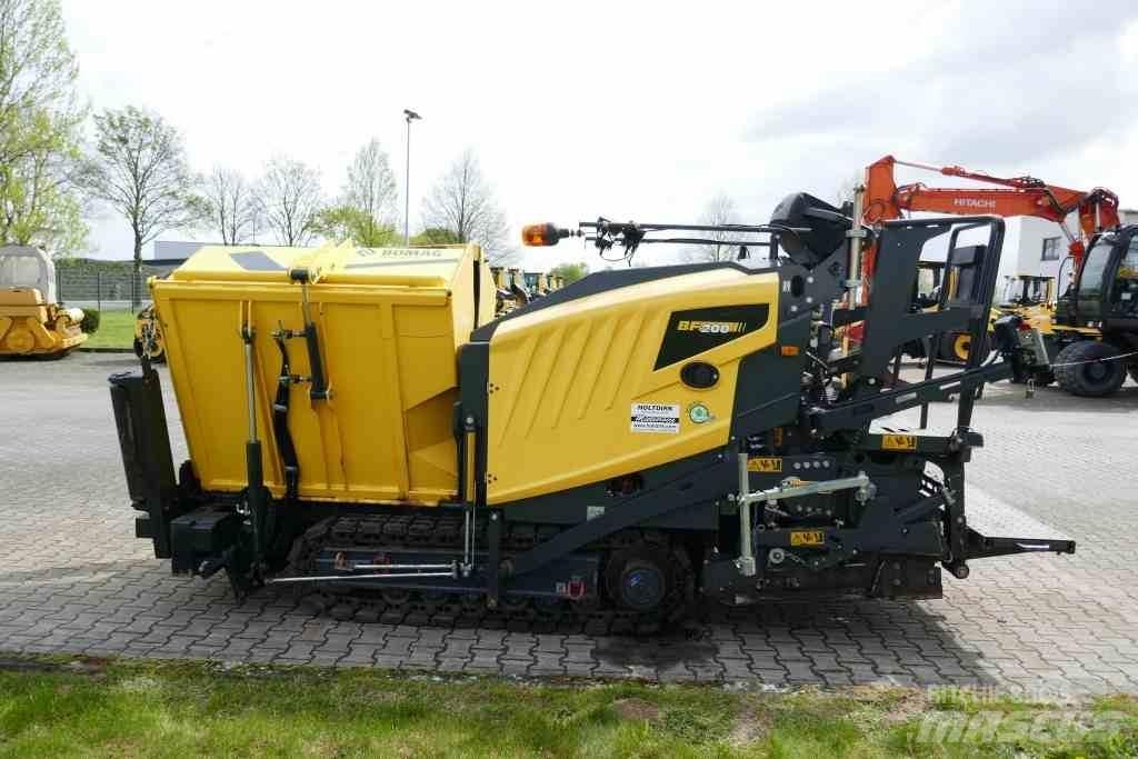 Bomag BF 200 C-2 Kis azfaltozó gépek