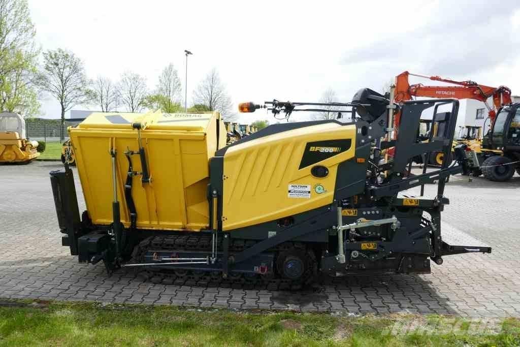 Bomag BF 200 C-2 Kis azfaltozó gépek