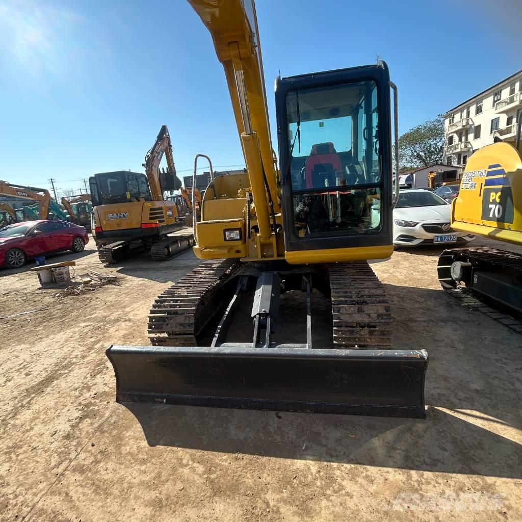 Komatsu PC 70 Lánctalpas kotrók