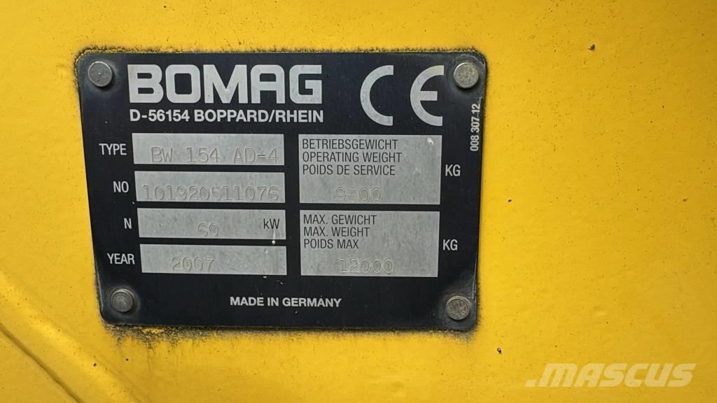 Bomag BW 154 AD-4 Ikerdobos hengerek