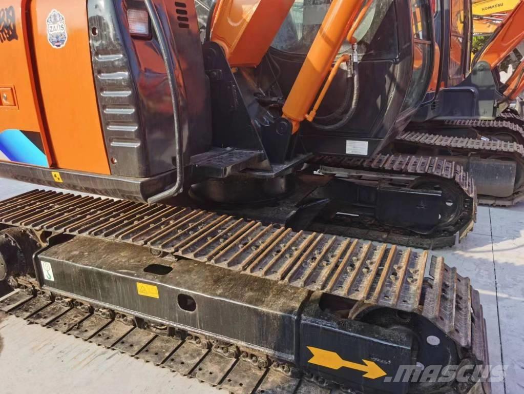 Hitachi ZX 70 Mini kotrók < 7t