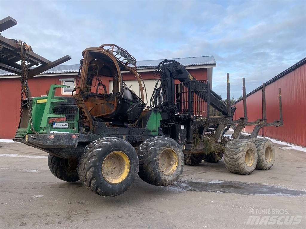 John Deere 1010E Kihordók
