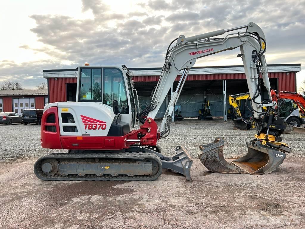 Takeuchi TB370 Mini kotrók < 7t