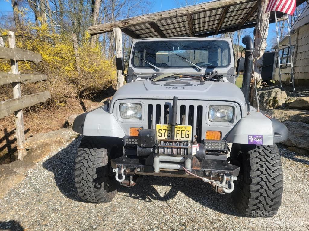 Jeep WRANGLER YJ Építőipar - Egyebek