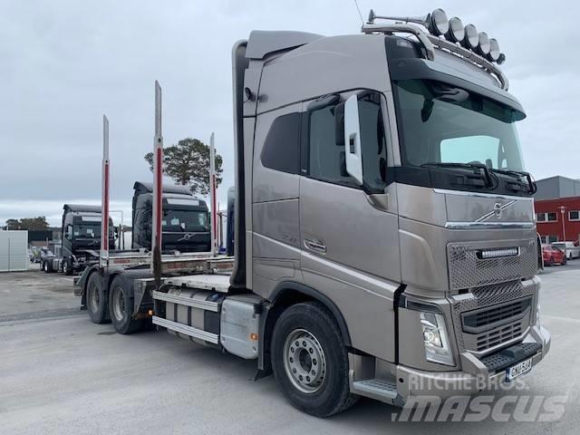 Volvo FH 750 Rönkszállító teherautók