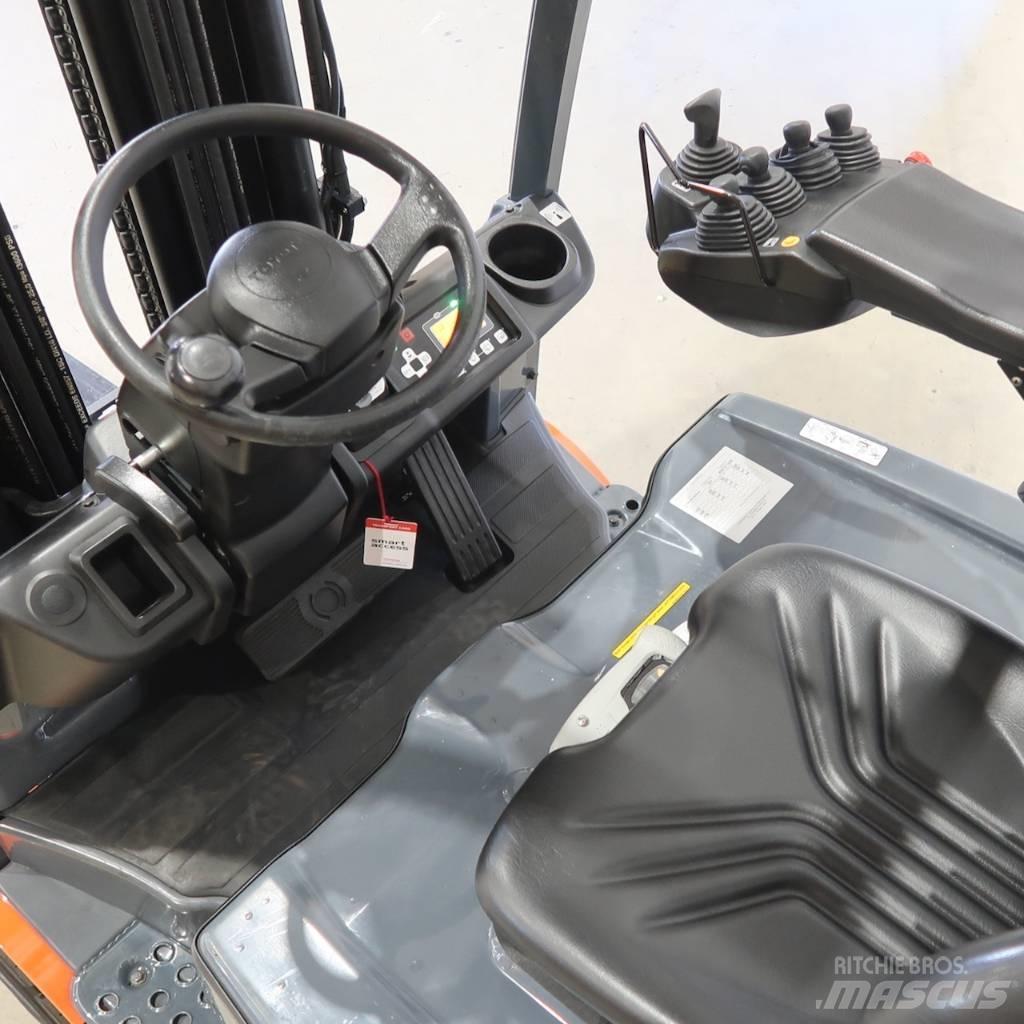 Toyota 8FBE15T Elektromos targoncák