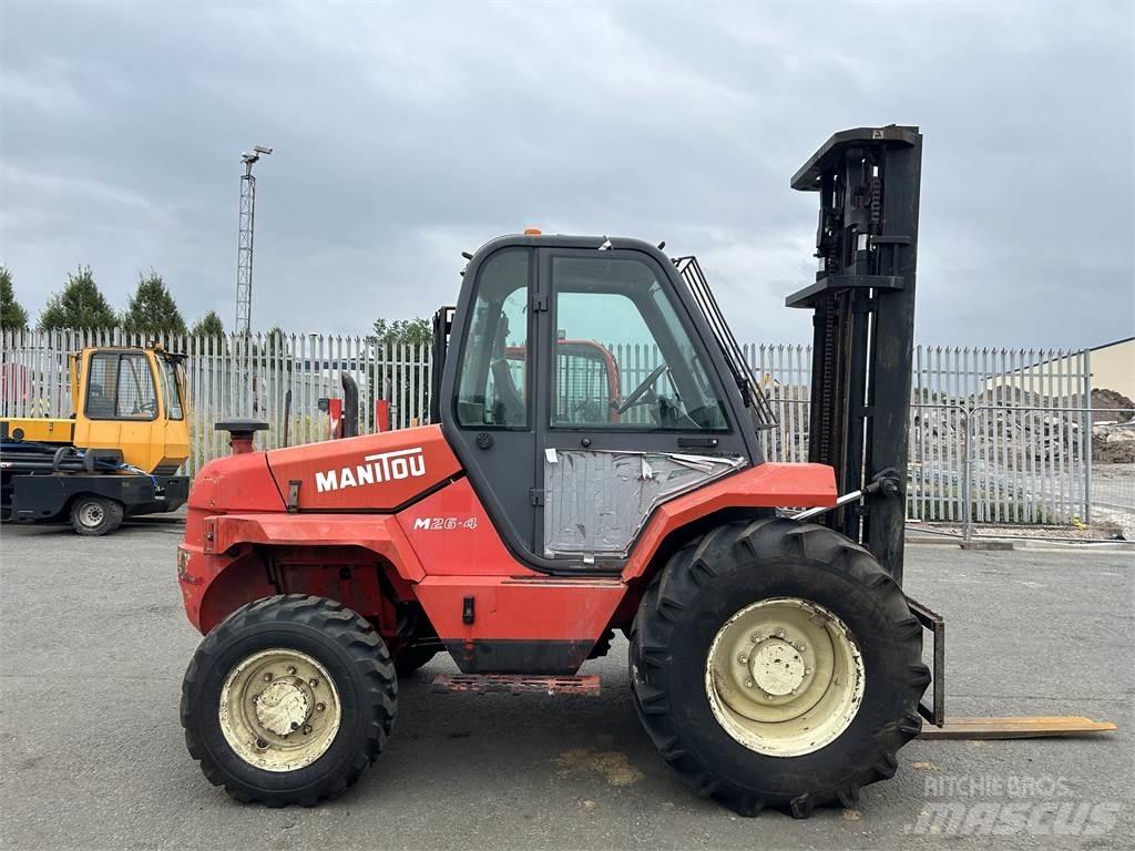 Manitou M26-4 Tereptargonca