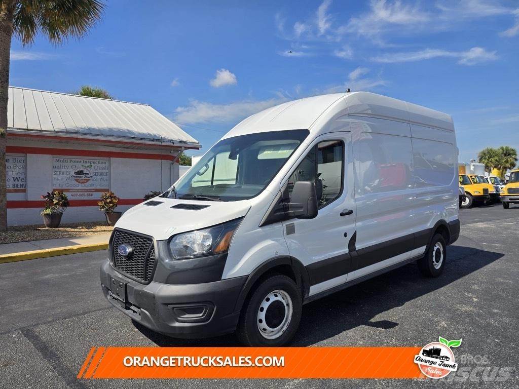 Ford Transit 260 Dobozos teherautók