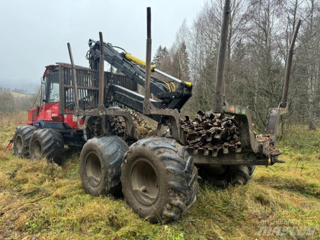 Valmet 840.2 Kihordók