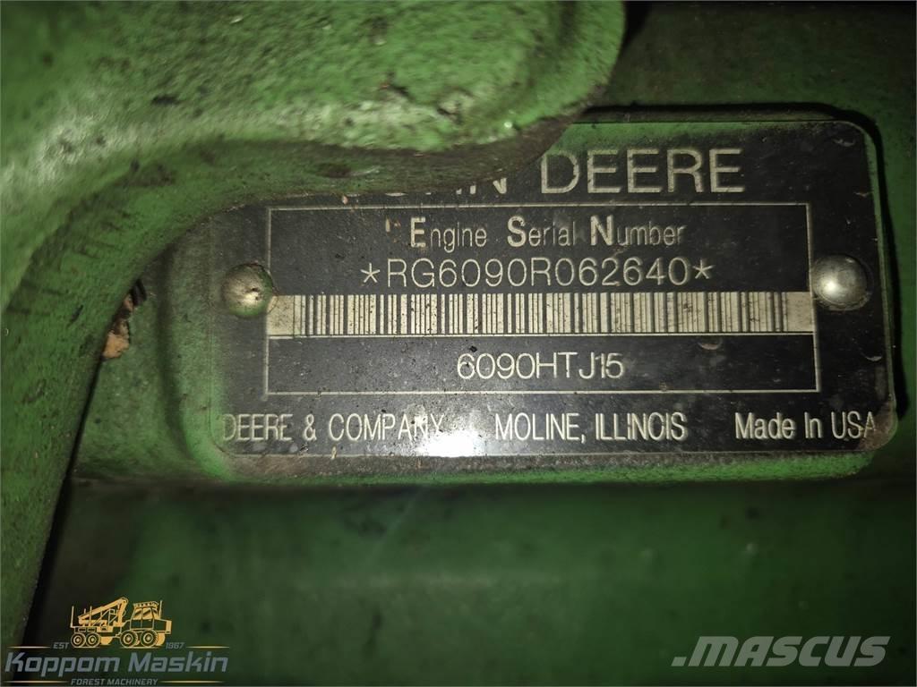 John Deere 1270e Motorok