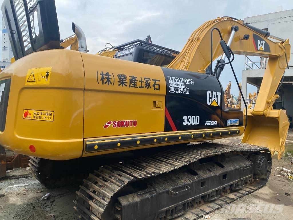 CAT 330 D Lánctalpas kotrók