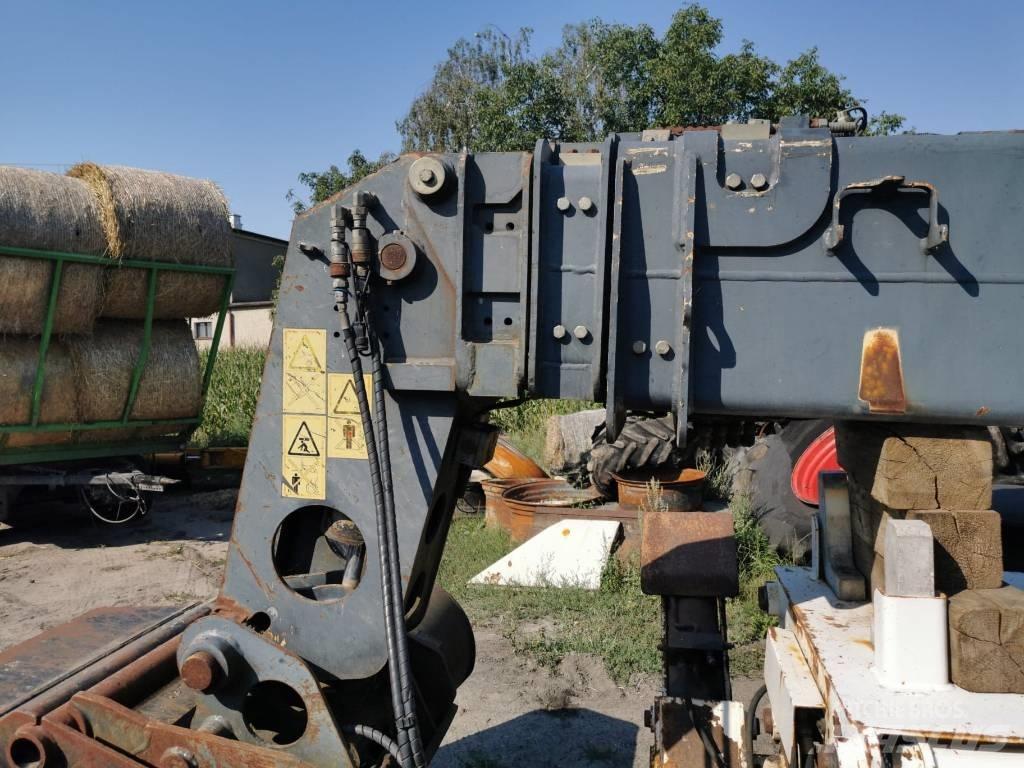 Bobcat T40140 2002r Kotrórakodók