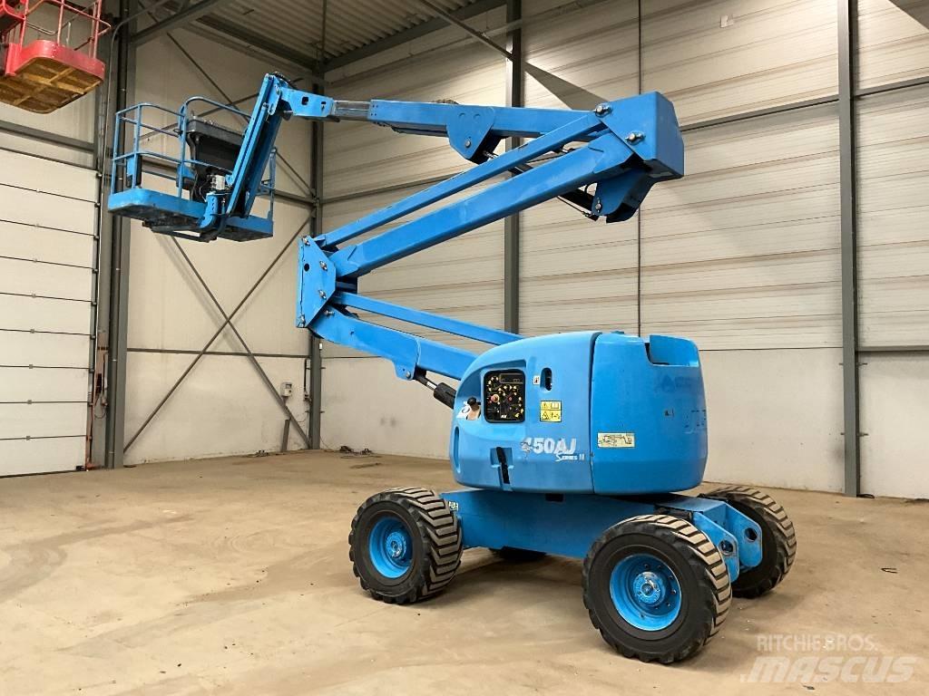 JLG 450 AJ Karos emelők