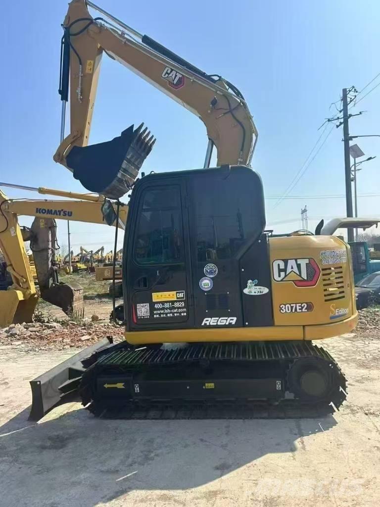 CAT 307E2 Lánctalpas kotrók