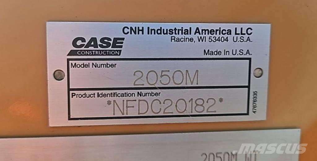 CASE 2050 M lánctalpas dózerek