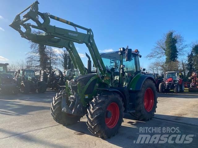 Fendt 516 Vario Traktorok