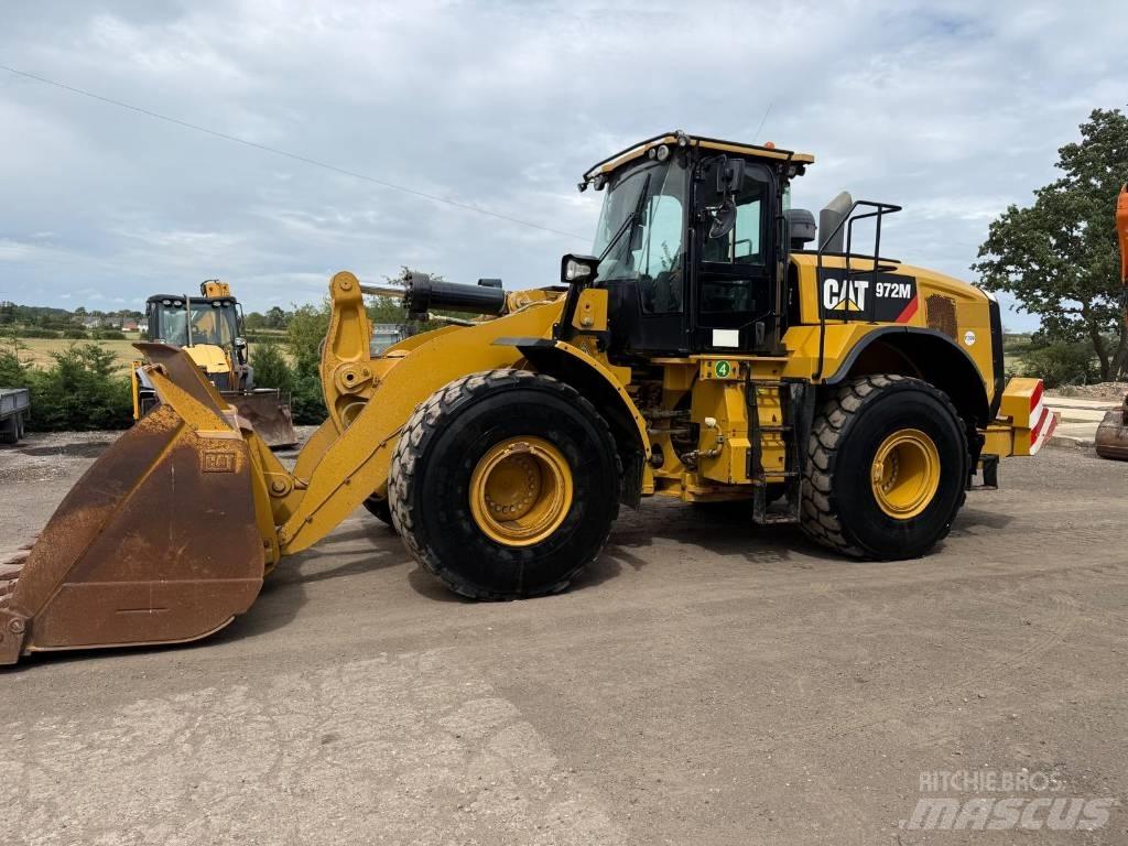 CAT 972 M Gumikerekes homlokrakodók