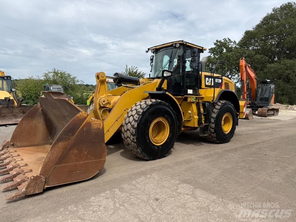 CAT 972 M Gumikerekes homlokrakodók