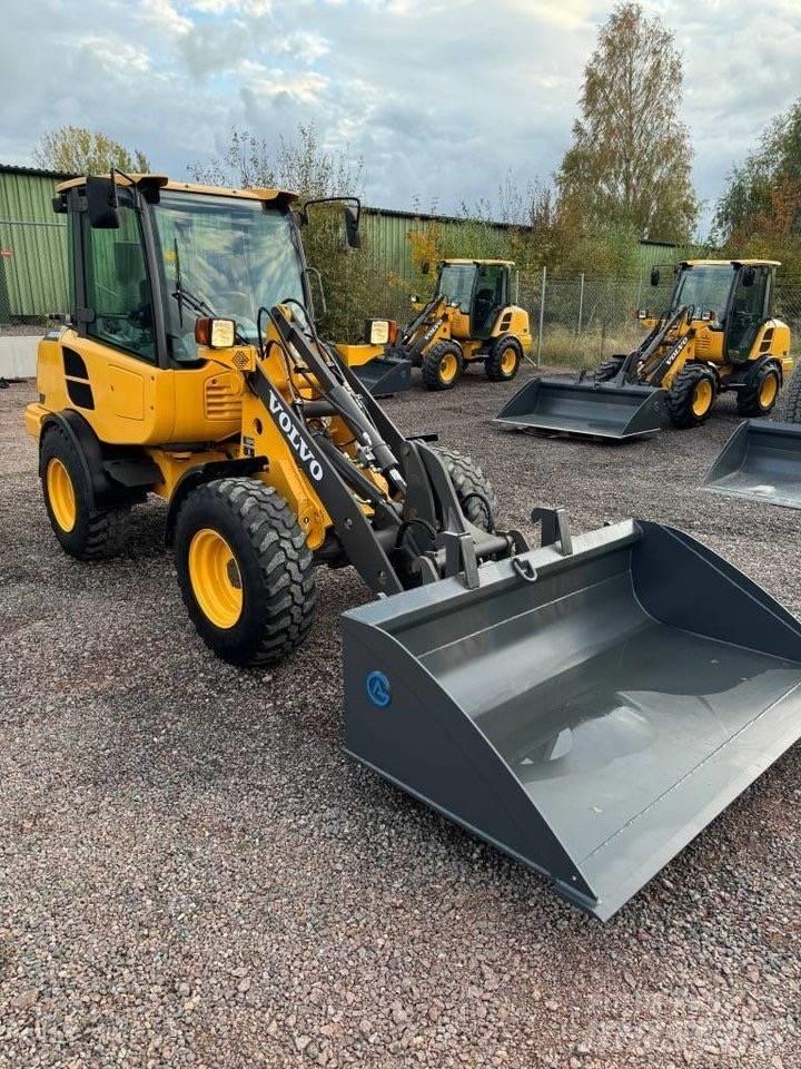 Volvo L 25 F Gumikerekes homlokrakodók
