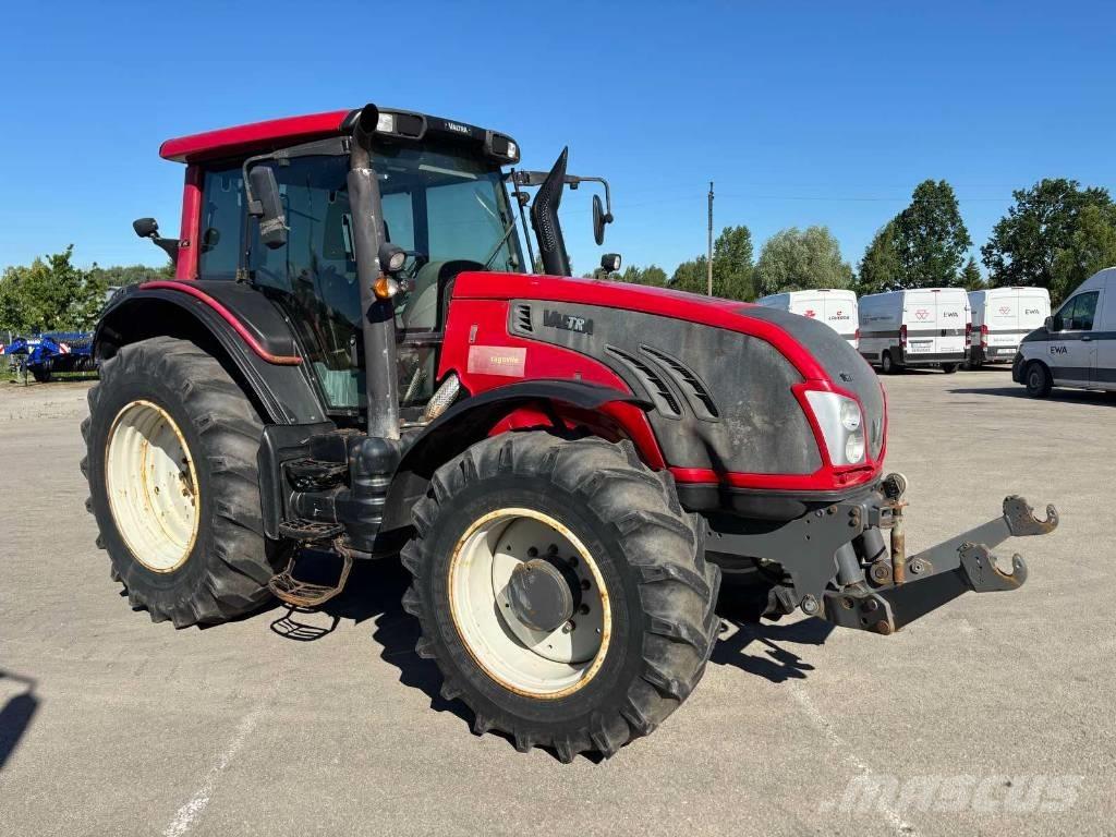 Valtra T 193 Traktorok