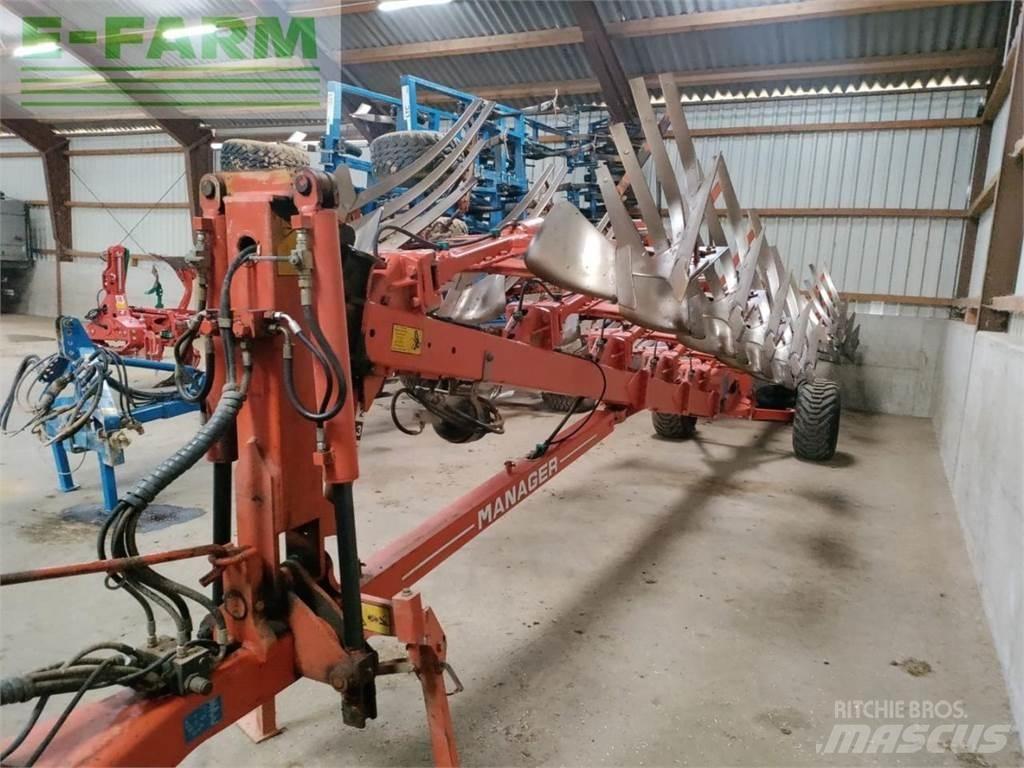 Kuhn Manager 8 NSH Hagyományos ekék