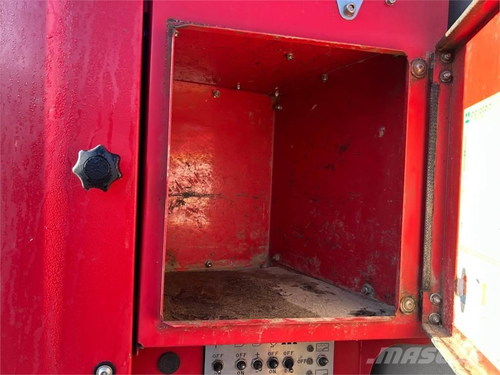 Horsch GS 8000 Vontatott trágyaszórók