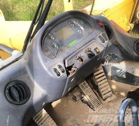 Komatsu WA 600-6 Gumikerekes homlokrakodók