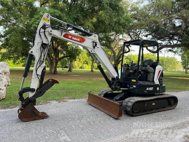 Bobcat E50R2 Mini kotrók < 7t