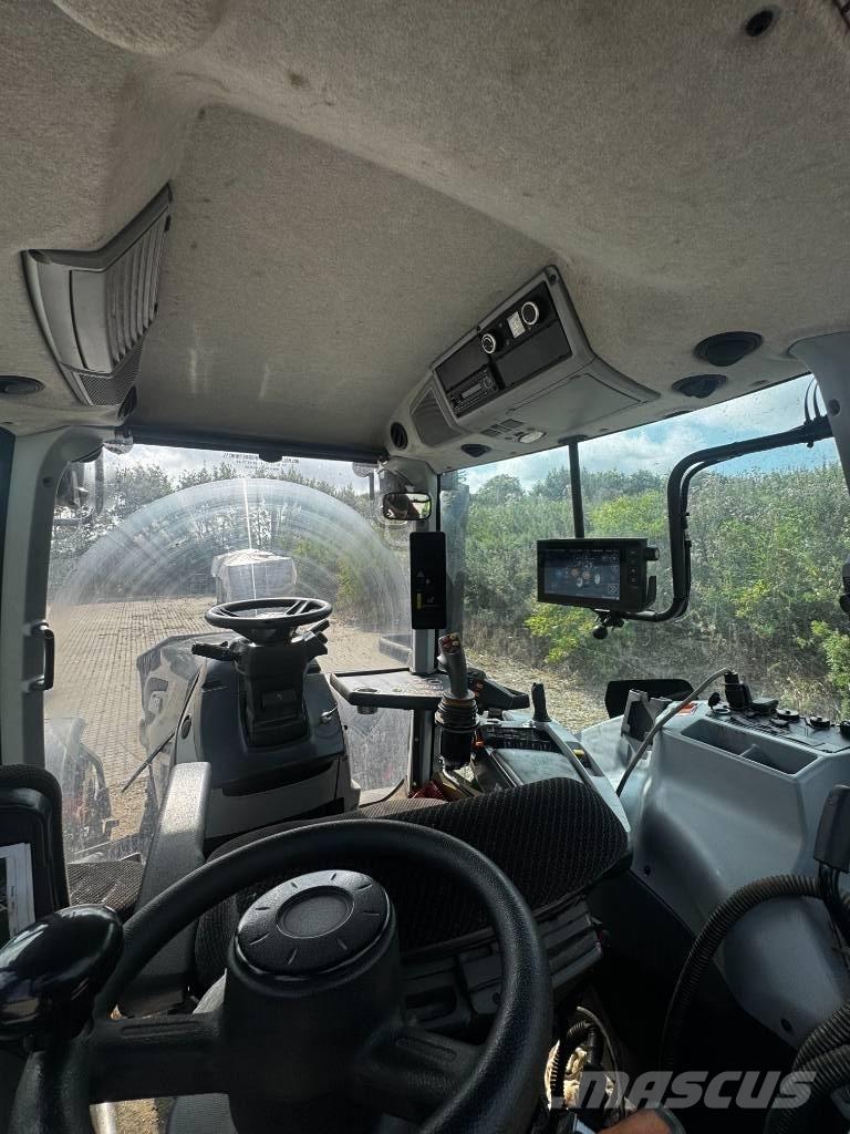 Valtra T 235 Direct Traktorok