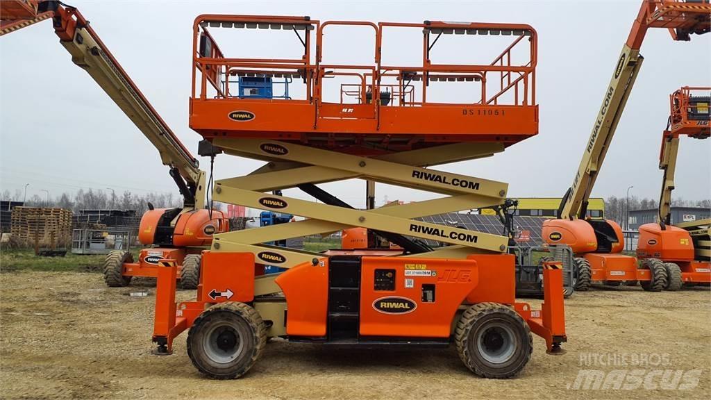 JLG 3394RT Ollós emelők