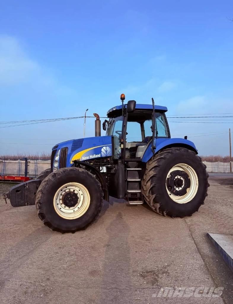 New Holland T 8030 Traktorok