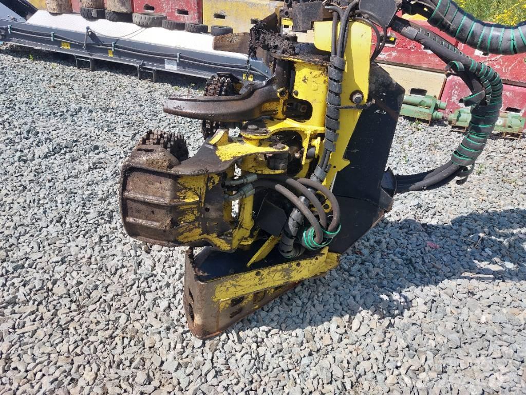 John Deere 1470G Betakarítók