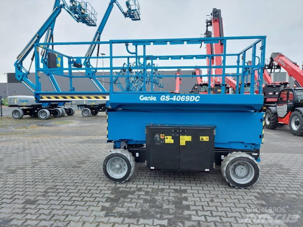 Genie GS 4069 DC Ollós emelők