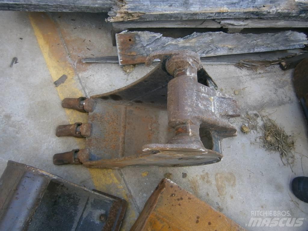 Komatsu PC26MR-3 Mini kotrók < 7t