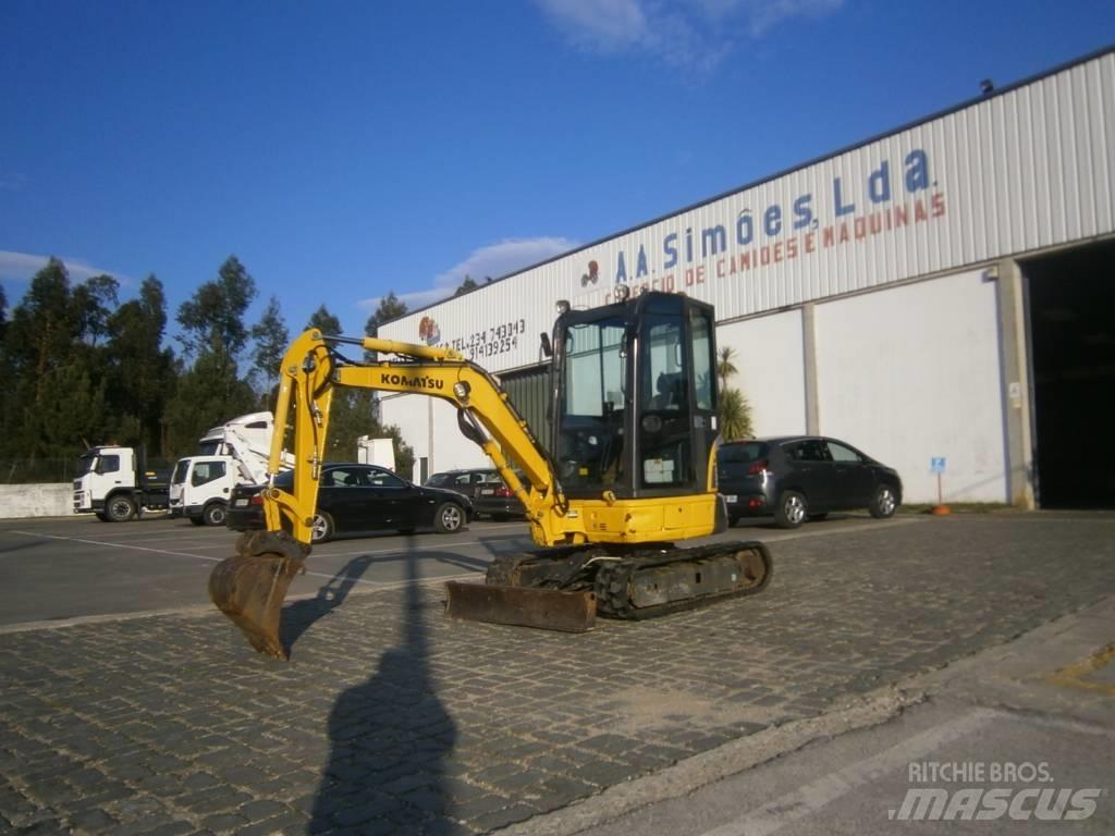 Komatsu PC26MR-3 Mini kotrók < 7t
