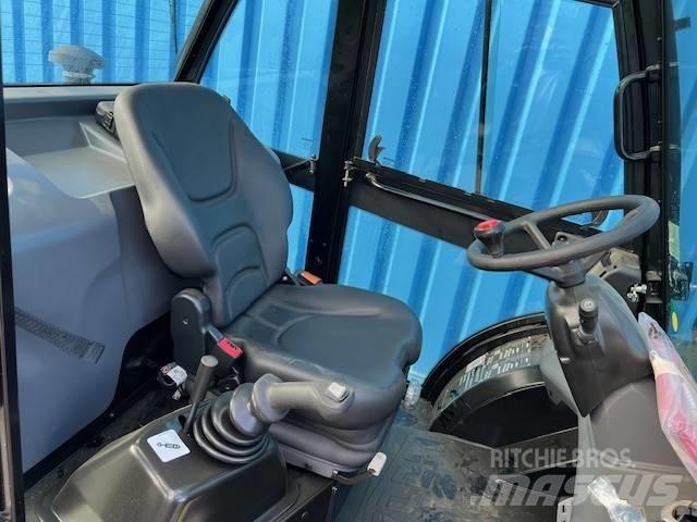 Manitou MC25-4 Teleszkópos rakodók