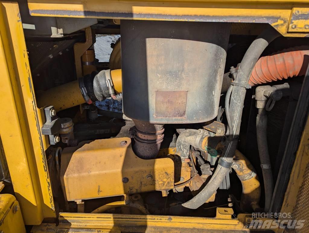 CAT D 6 T LGP lánctalpas dózerek