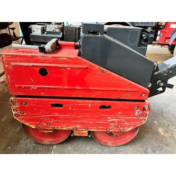 Bomag BW 65H Vontatott vibrátoros hengerek