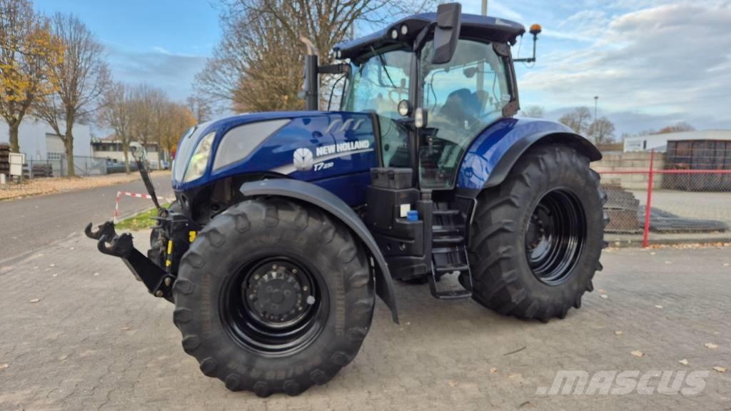 New Holland T 7.230 Traktorok