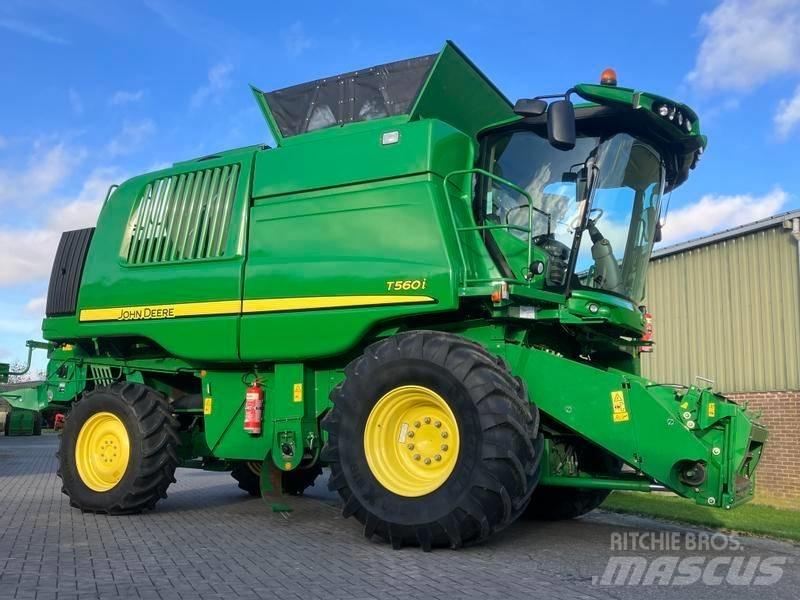 John Deere T 560 i Kombájnok