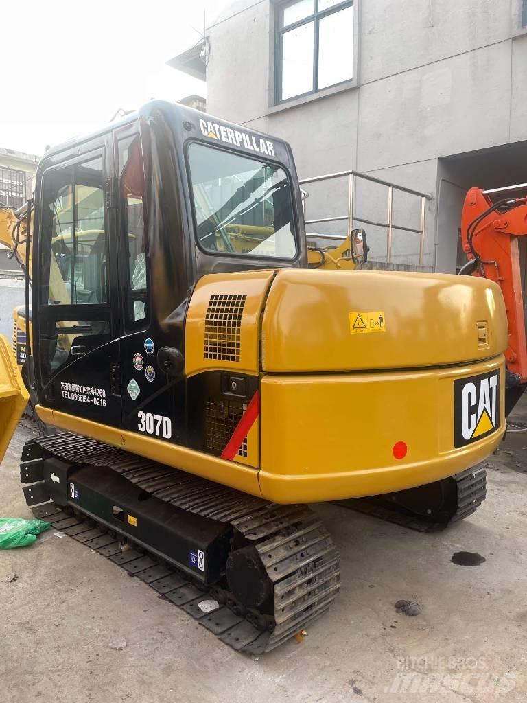 CAT 307 D Mini kotrók < 7t