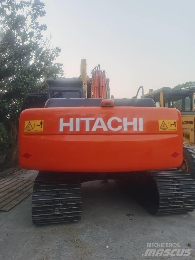 Hitachi ZX 200 Lánctalpas kotrók