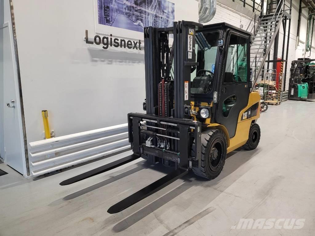 CAT DP 35 N Dízel targoncák