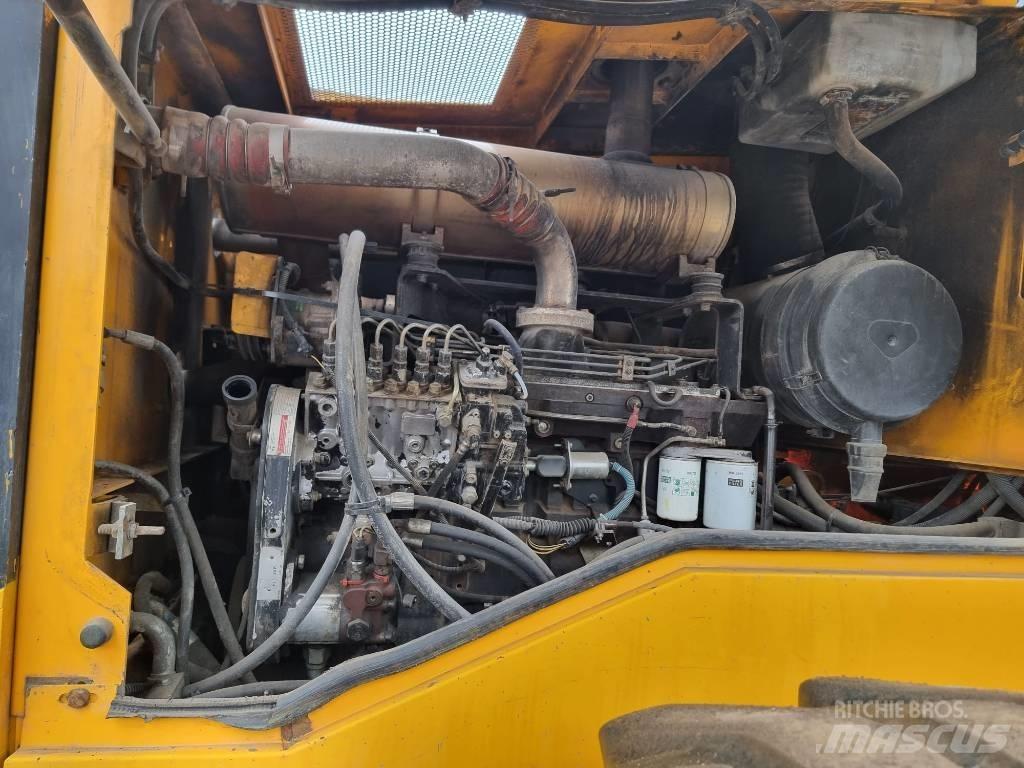 JCB 456 Z Gumikerekes homlokrakodók