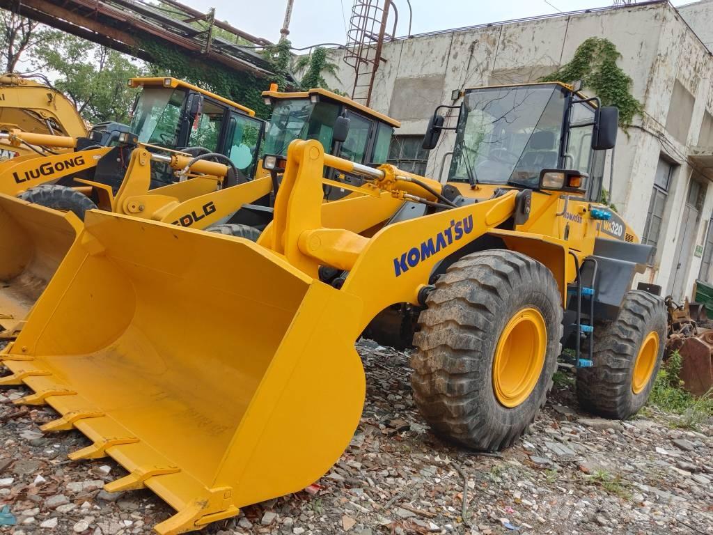 Komatsu WA 320-5 Gumikerekes homlokrakodók