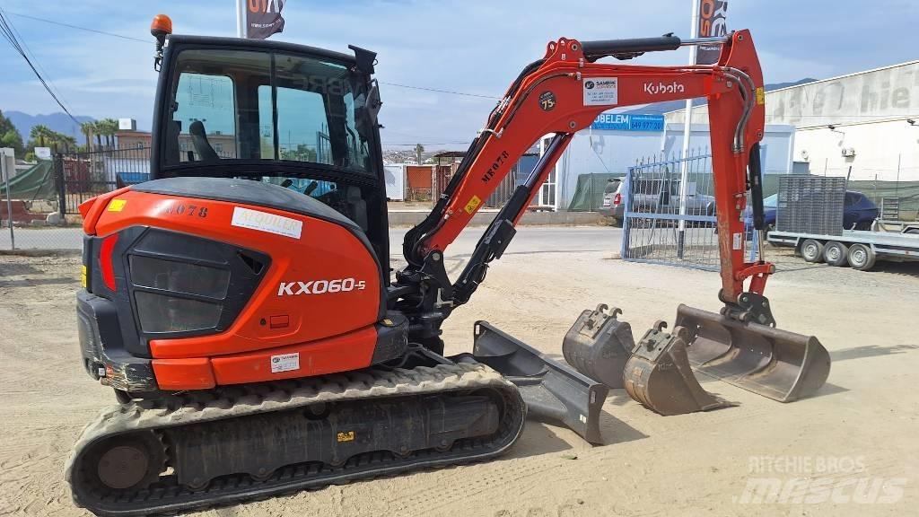 Kubota KX 060-5 Mini kotrók < 7t