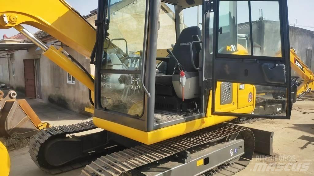 Komatsu PC 70 Lánctalpas kotrók