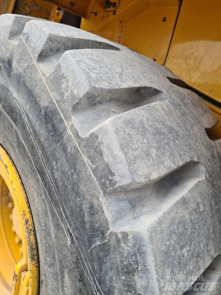 Volvo L 150 H Egydobos hengerek